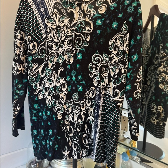 White House Black Market Black and Teal sweater Size L - Picture 7 of 10